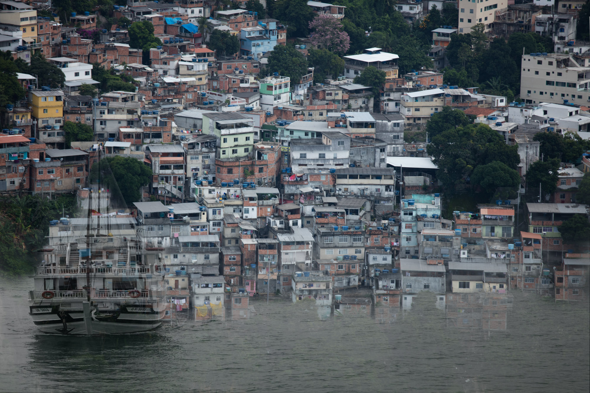 The favela and the boat
